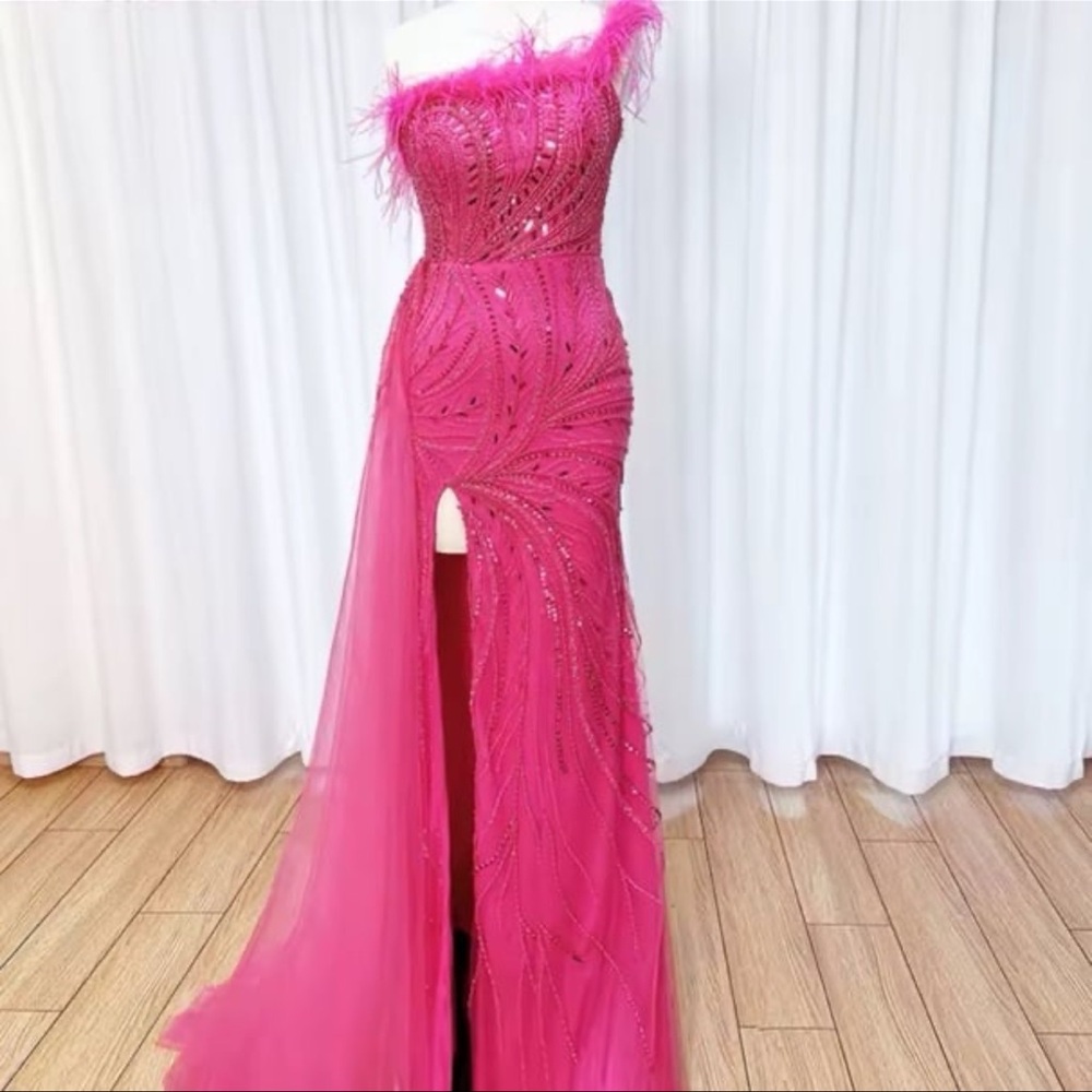 Elegant Pink Evening Gown